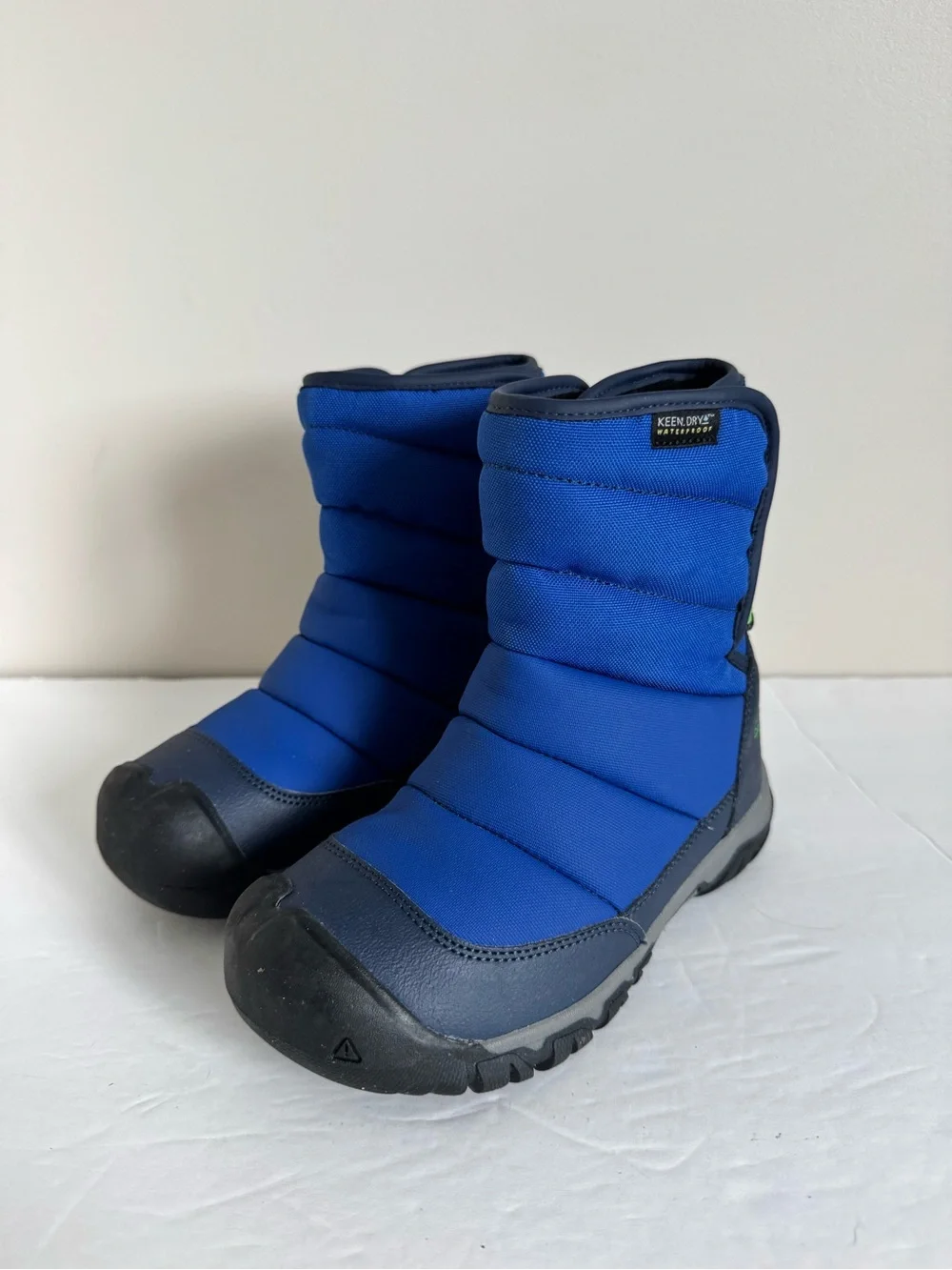 KEEN Puffrider Boys Waterproof Insulated Easy-On Snow Boots Naval/Surf US 1